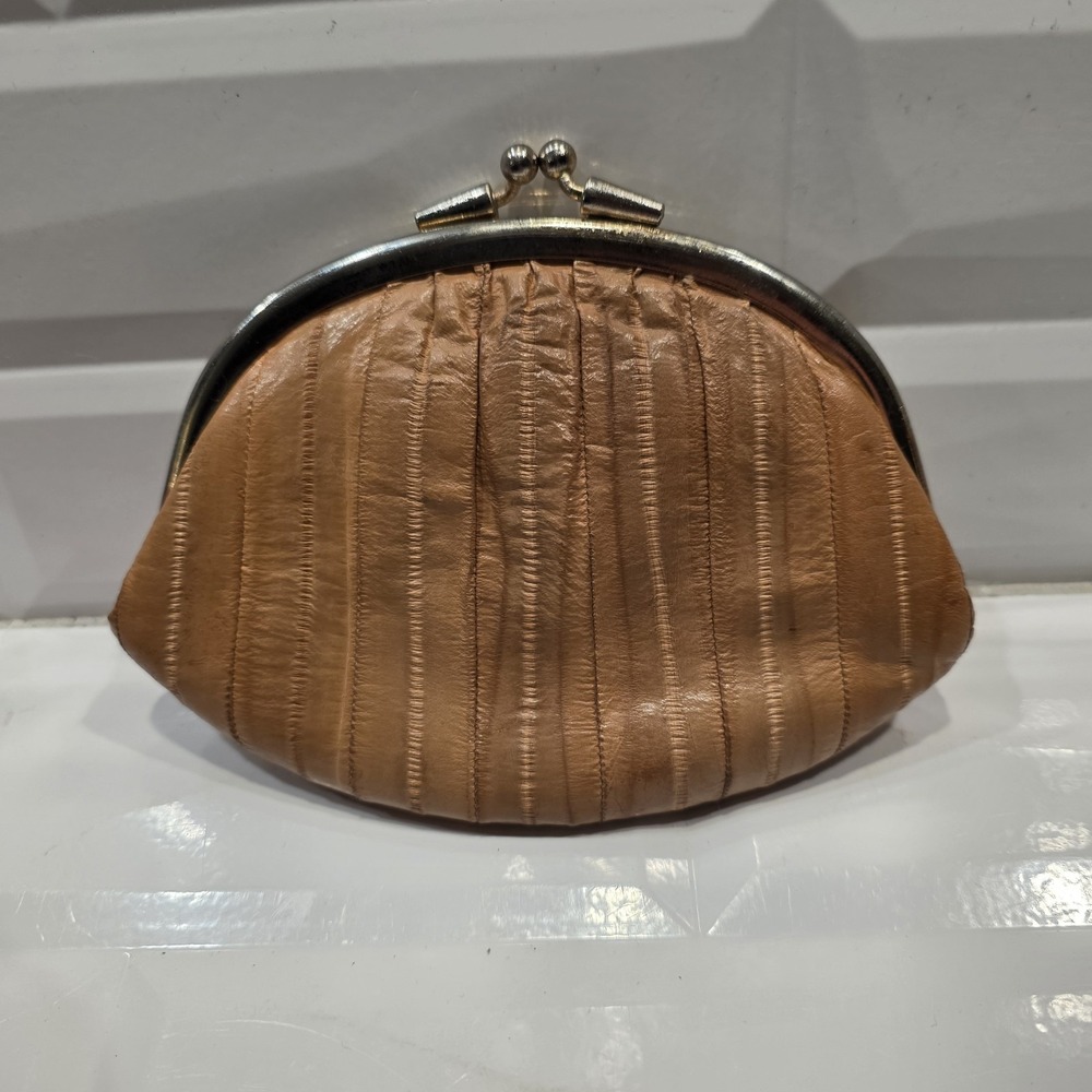 Vintage Lee Sands Eel Skin Double Kiss Lock Coin Purse Wallet Korea Carmel Brown